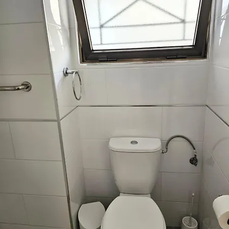 The Poolside Haven, Azure Dreams Apartment Los Cristianos (Tenerife)