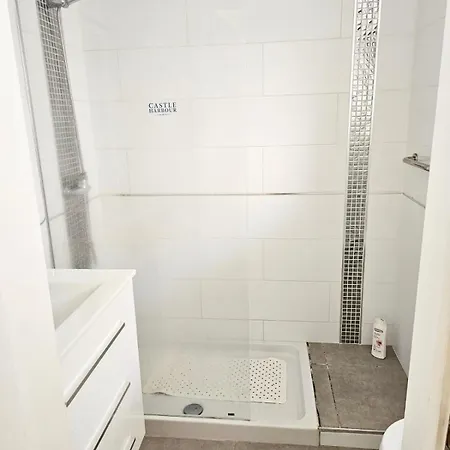 The Poolside Haven, Azure Dreams *