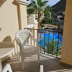 Daire The Poolside Haven, Azure Dreams Los Cristianos (Tenerife)