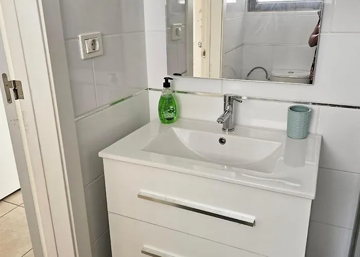 The Poolside Haven, Azure Dreams Los Cristianos (Tenerife)